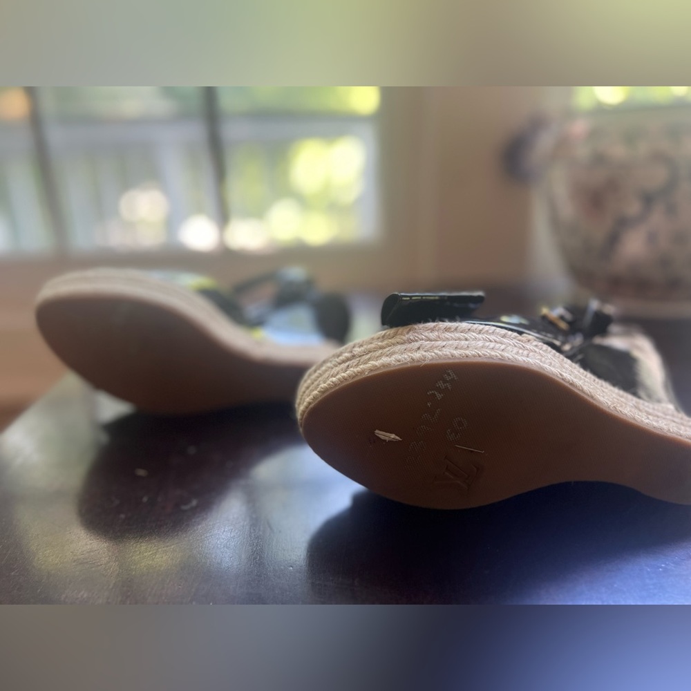 Louis Vuitton black sling back sandal wedge heels size 39 bow - Picture 8 of 8